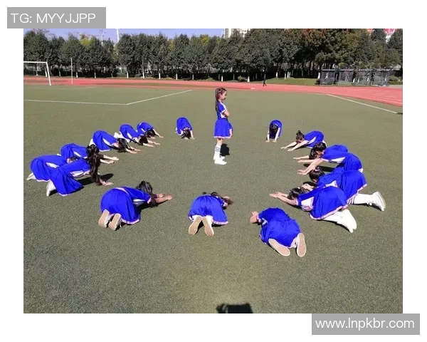 周姓足球明星的辉煌历程与成就揭秘